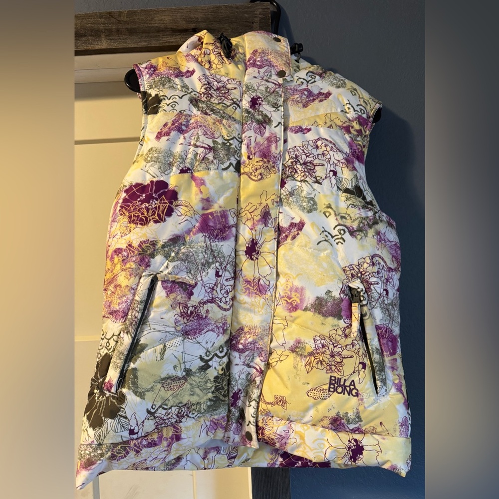 Billabong Women's Floral Puffer Vest - Purple and Yellow